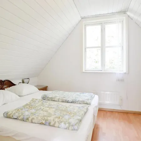 Hébergement de vacances Three-bedroom Holiday In Logstor *
